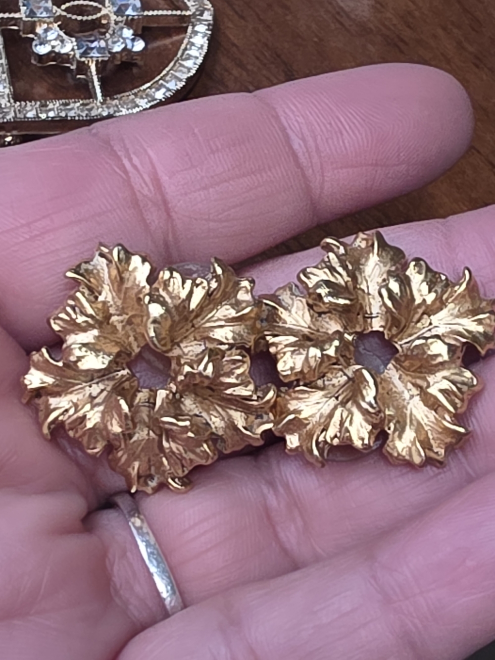 Oscar de la Renta Gold Floral Leaf Clip-On Earrings